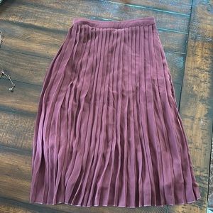 Abercrombie pleated skirt